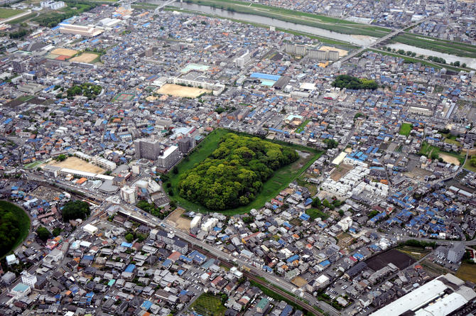 葛井寺や世界遺産「古市古墳群」で注目の藤井寺駅は、ほどよく賑やか。飲食店出店のポイントは？