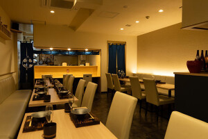 株式会社SALON
